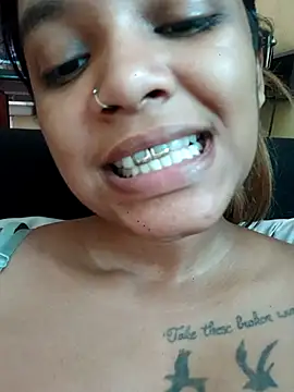 Indianqueen03 online show from November 2025 11:34:02 AM