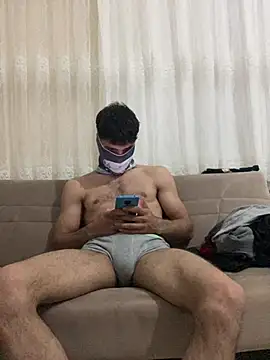 MuscleBoyy777 online show from January 2025 06:43:02 PM