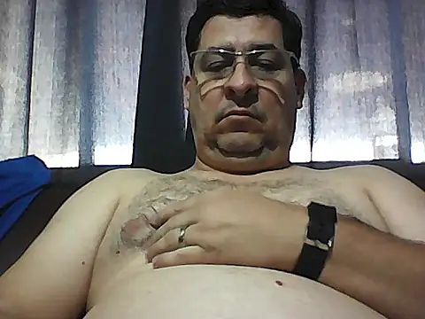 karatecobrakay2012 online show from August 2026 10:43:02 AM