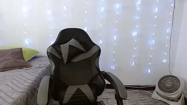  diana cute online show from January 2026 03:59:01 PM