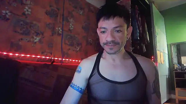 Snapshot of Tony_Torrente chatting on March 2025 06:51:01 PM Tony Torrente online show from March 2025 06:51:01 PM