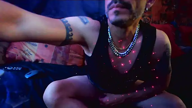 Snapshot of Tony_Torrente chatting on September 2025 10:13:02 PM Tony Torrente online show from September 2025 10:13:02 PM