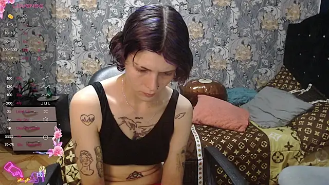 Snapshot of pretty_cristal69 chatting on April 2026 10:58:01 PM pretty cristal69 online show from April 2026 10:58:01 PM
