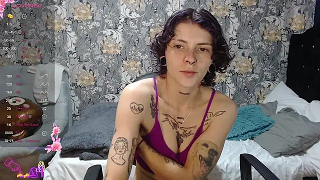 Snapshot of pretty_cristal69 chatting on June 2026 05:27:02 PM pretty cristal69 online show from June 2026 05:27:02 PM