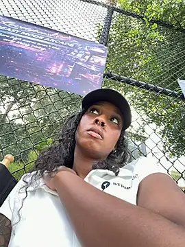 Your Paris online show from February 2026 08:29:01 PM