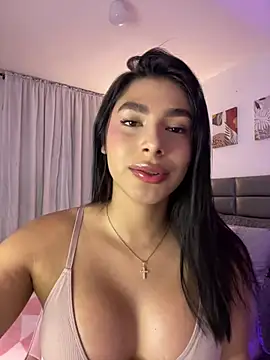 IsabelleFoxx  online show from May 2026 12:50:01 AM