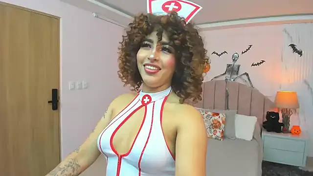 MadelaineJones online show from October 2025 08:10:01 PM