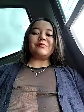 Snapshot of Cristal__04 chatting on November 2025 02:48:02 PM Cristal 04 online show from November 2025 02:48:02 PM