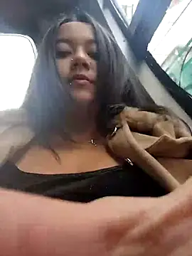 Snapshot of Cristal__04 chatting on November 2025 04:53:01 PM Cristal 04 online show from November 2025 04:53:01 PM