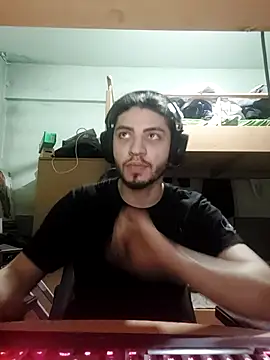 Snapshot of kleineid77 chatting on March 2026 04:11:01 PM kleineid77 online show from March 2026 04:11:01 PM