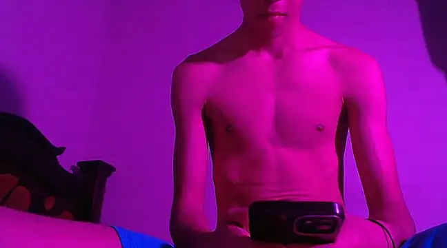 isaaclatino online show from December 2024 04:42:02 AM