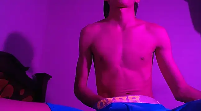 isaaclatino online show from December 2024 07:49:02 AM