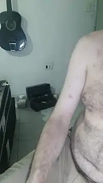 pikalindaxx online show from April 2026 01:04:01 PM