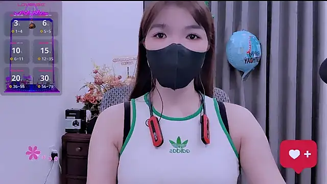 Berrysweet 68 online show from July 2026 03:03:01 PM