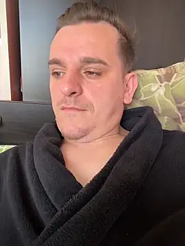 Huge cock22cm online show from April 2026 09:21:01 AM