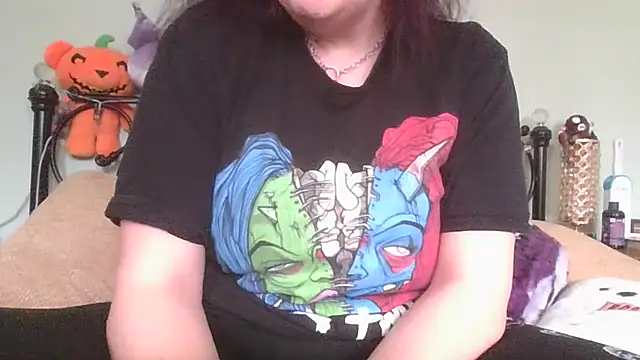 MissKisu online show from February 2026 11:47:02 AM