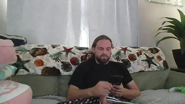 Snapshot of VitaminDrewFl chatting on May 2026 06:49:01 PM VitaminDrewFl online show from May 2026 06:49:01 PM