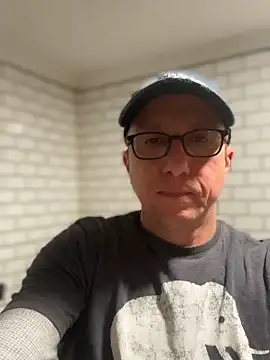 mouser21212 online show from February 2025 02:38:01 PM