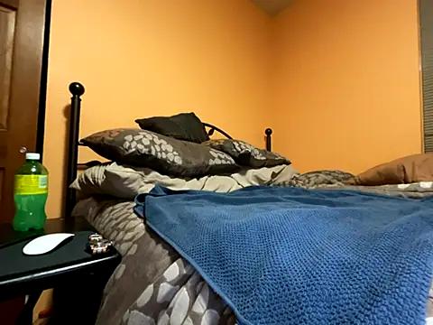 mouser21212 online show from September 2025 10:21:02 PM