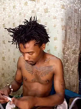 Snapshot of TaurusBallz chatting on September 2025 10:26:02 AM TaurusBallz online show from September 2025 10:26:02 AM