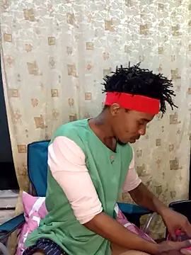 Snapshot of TaurusBallz chatting on September 2025 05:38:01 PM TaurusBallz online show from September 2025 05:38:01 PM