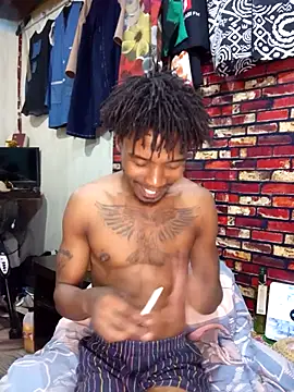 Snapshot of TaurusBallz chatting on October 2025 11:12:02 PM TaurusBallz online show from October 2025 11:12:02 PM