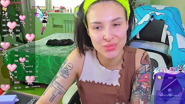 folinskayyya online show from April 2026 03:00:02 AM