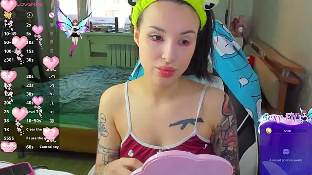 folinskayyya online show from April 2026 04:29:01 AM