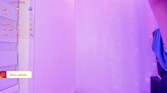 Alice winter  online show from March 2025 10:31:02 PM