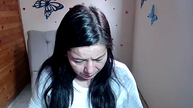 lilisa777 online show from November 2025 05:23:01 PM