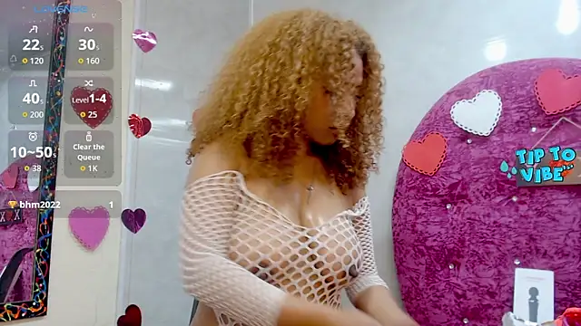 Litzy Curly online show from October 2025 04:15:02 PM