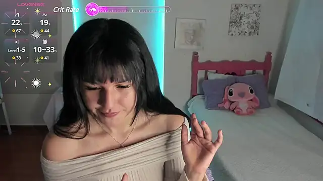 cute roxy online show from January 2025 02:04:02 AM