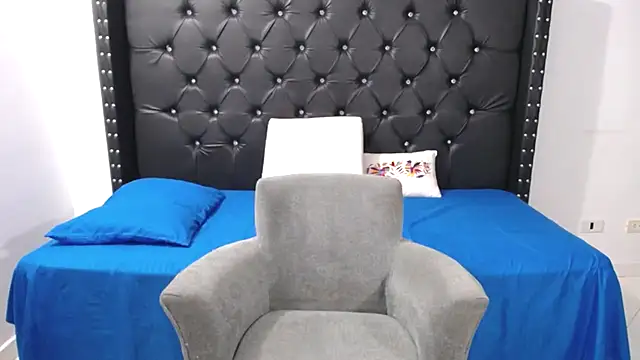 renata salinas 1 online show from September 2025 11:39:02 PM