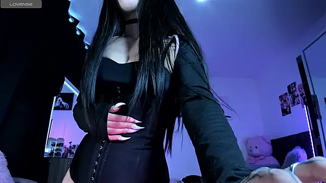 Snapshot of satanbabee chatting on June 2026 09:27:01 PM satanbabee online show from June 2026 09:27:01 PM