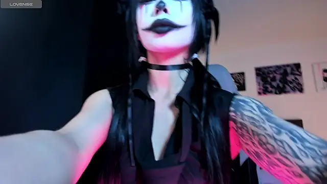 Snapshot of satanbabee chatting on July 2026 01:04:01 AM satanbabee online show from July 2026 01:04:01 AM