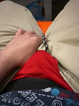 Snapshot of fridiiiii chatting on September 2025 08:05:02 AM fridiiiii online show from September 2025 08:05:02 AM