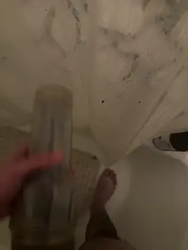 Snapshot of fridiiiii chatting on December 2025 02:52:01 AM fridiiiii online show from December 2025 02:52:01 AM