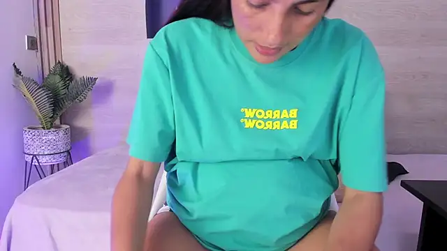 Dakotagloss online show from September 2025 09:26:01 PM