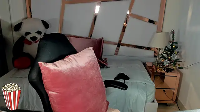 Snapshot of lizzy_jooss chatting on November 2025 03:20:01 AM lizzy jooss online show from November 2025 03:20:01 AM