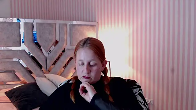 Snapshot of ViioletaMora chatting on January 2025 10:50:01 PM ViioletaMora online show from January 2025 10:50:01 PM