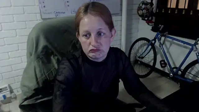 Snapshot of ViioletaMora chatting on February 2025 11:13:01 PM ViioletaMora online show from February 2025 11:13:01 PM