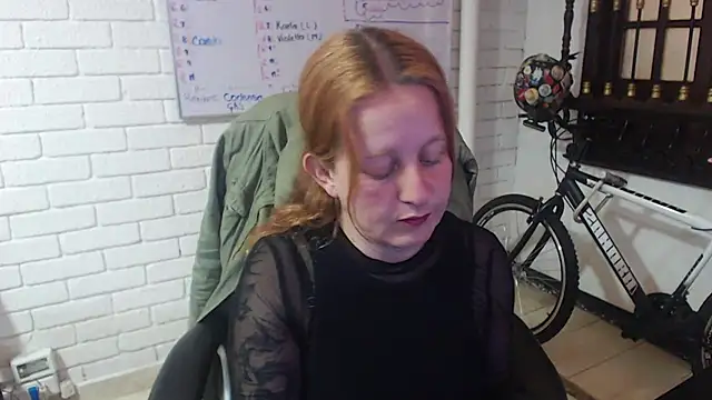 Snapshot of ViioletaMora chatting on February 2025 10:33:01 PM ViioletaMora online show from February 2025 10:33:01 PM