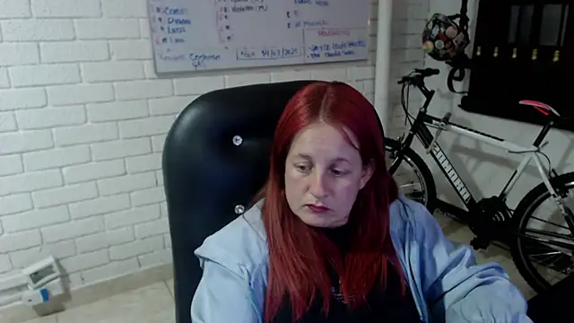 Snapshot of ViioletaMora chatting on March 2025 10:42:01 PM ViioletaMora online show from March 2025 10:42:01 PM