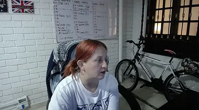 Snapshot of ViioletaMora chatting on March 2025 11:22:02 PM ViioletaMora online show from March 2025 11:22:02 PM
