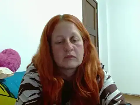 Snapshot of ViioletaMora chatting on September 2025 05:11:02 AM ViioletaMora online show from September 2025 05:11:02 AM