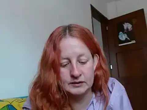 Snapshot of ViioletaMora chatting on October 2025 06:06:01 PM ViioletaMora online show from October 2025 06:06:01 PM