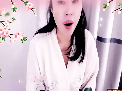 xiaoxuer online show from January 2025 03:50:02 AM