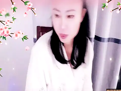 xiaoxuer online show from January 2025 06:53:02 AM
