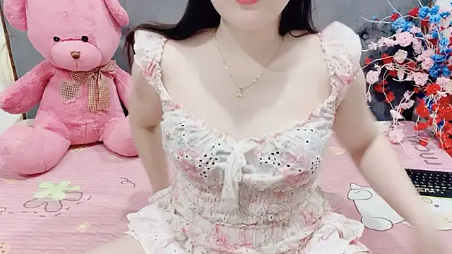 Funikio online show from February 2026 01:40:02 AM