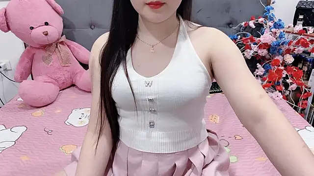 Funikio online show from April 2026 01:23:01 PM